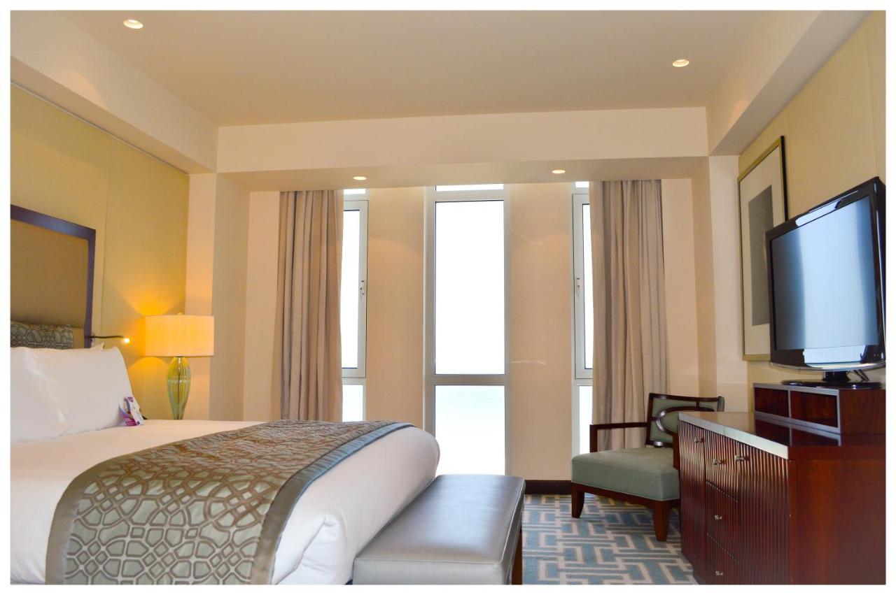 คราวน์ พลาซา ดุกม์ Hotel ดักม์ ภายนอก รูปภาพ